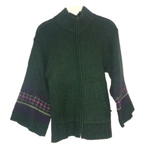 Beautiful Zip Front Sweater